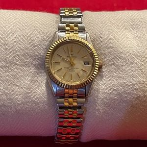 Women’s Waltham Quarts Movement Watch